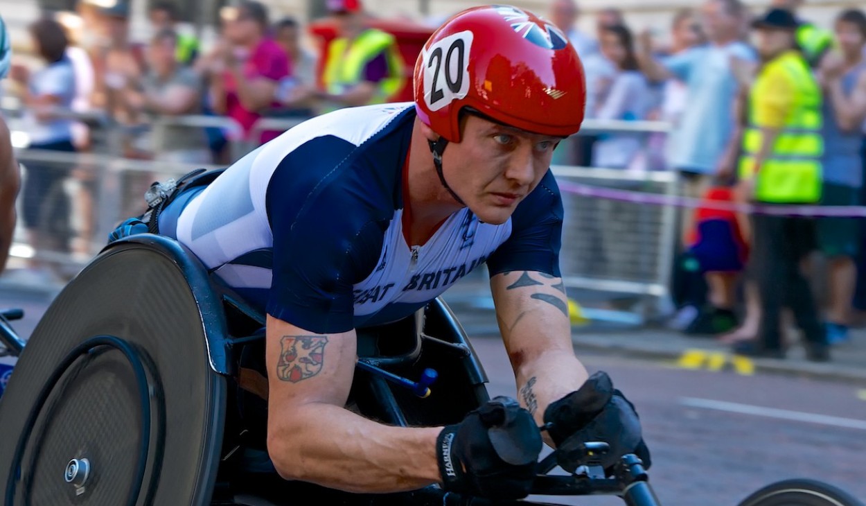 David Weir on his way to winning Gold